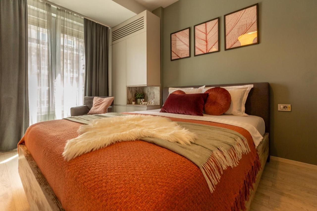 Modern 1Br Apt In The Old Town: The Perfect Choice Bukarest Exterior foto